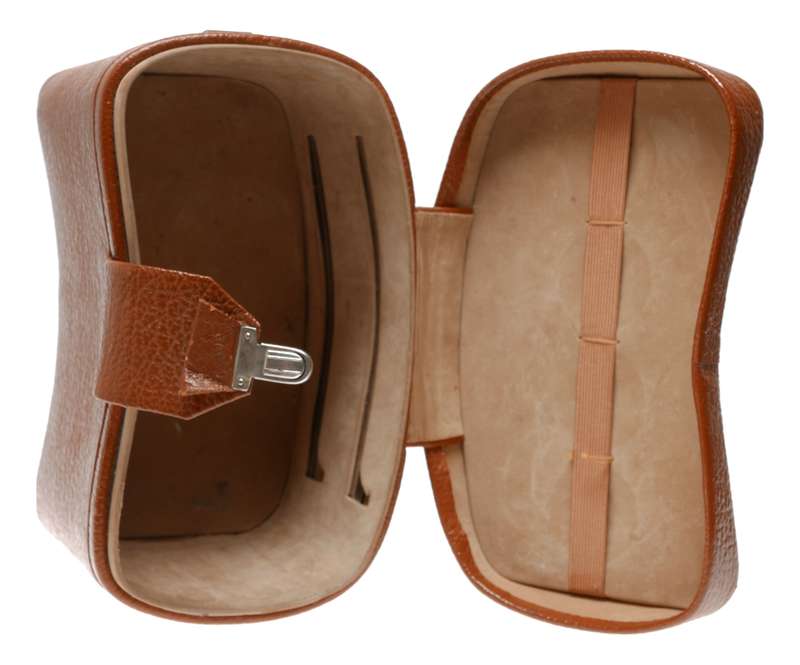 Shoulder case vintage film camera antique leather case in used condition