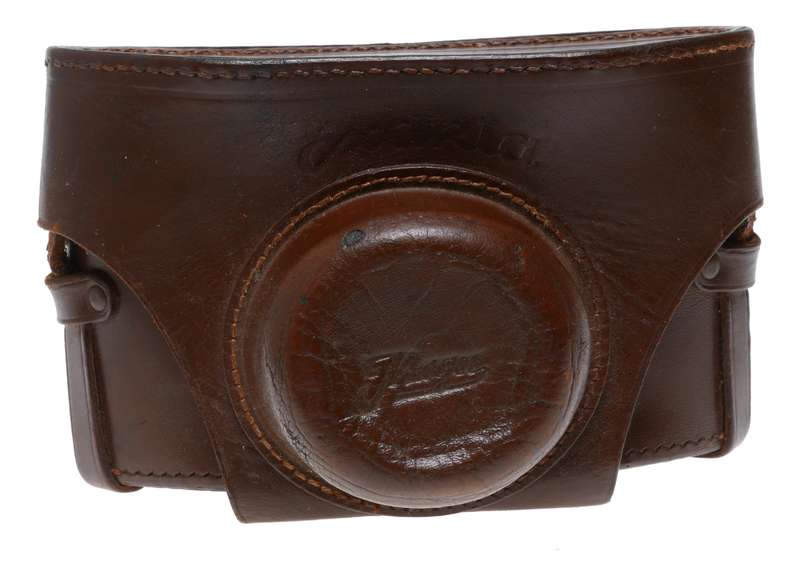 Ihagee Exakta vintage film camera antique leather case in used condition