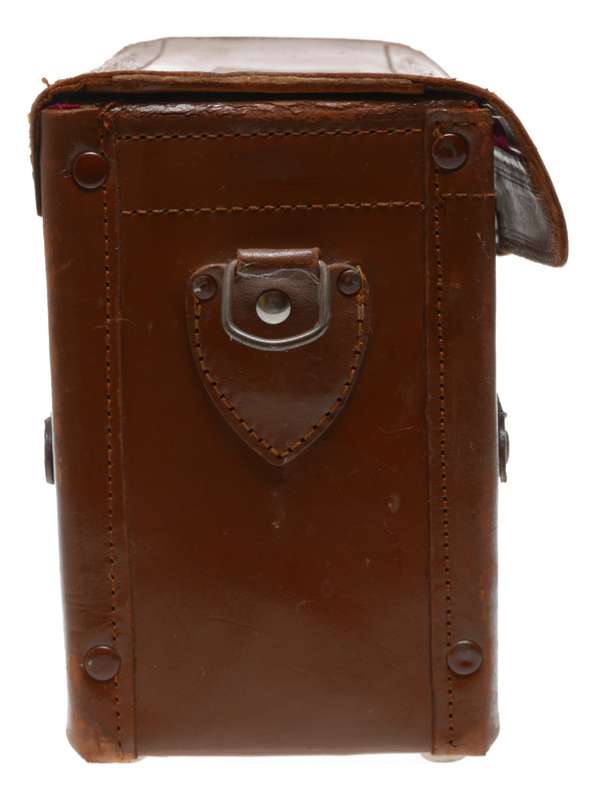Carry bag vintage film camera antique leather case in used condition