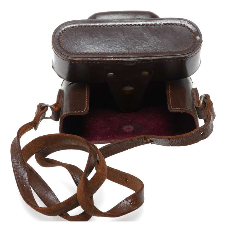 Iloca vintage film camera antique leather case in used condition
