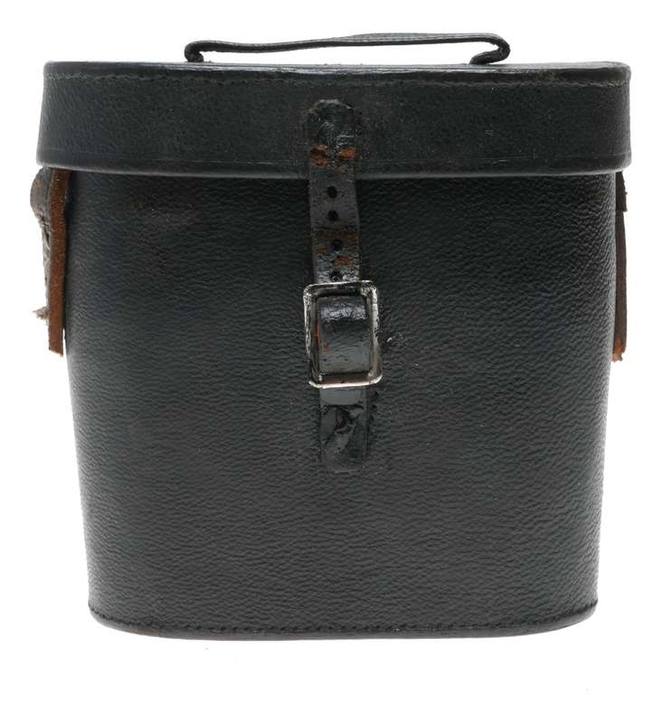 Binocular red velvet vintage leather case in used condition with strap