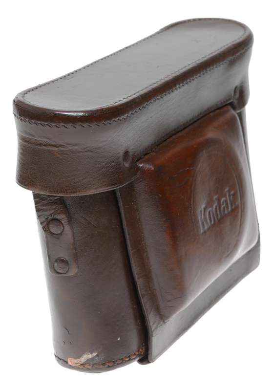 Kodak vintage 35mm film camera antique leather case in used condition