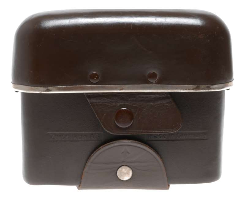 Brown Zeiss vintage film camera antique patent leather case Ikon