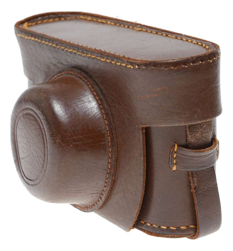 Rangefinder 35mm vintage film camera antique leather case