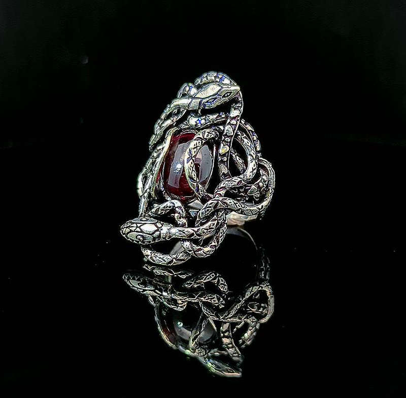 Médousa - Garnet