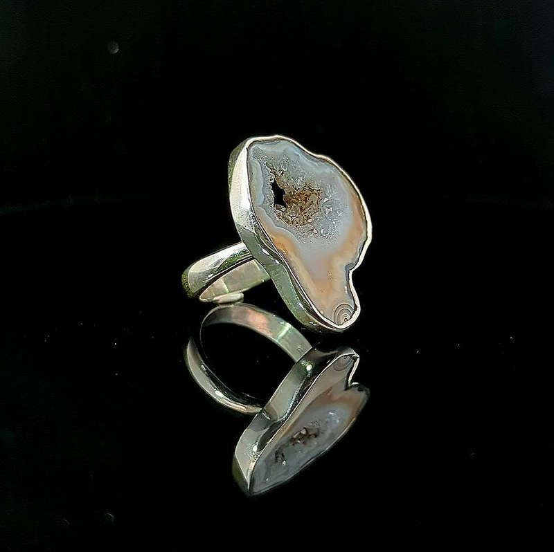Jara - Agate
