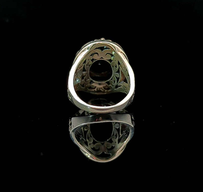 Kamu - Black Onyx