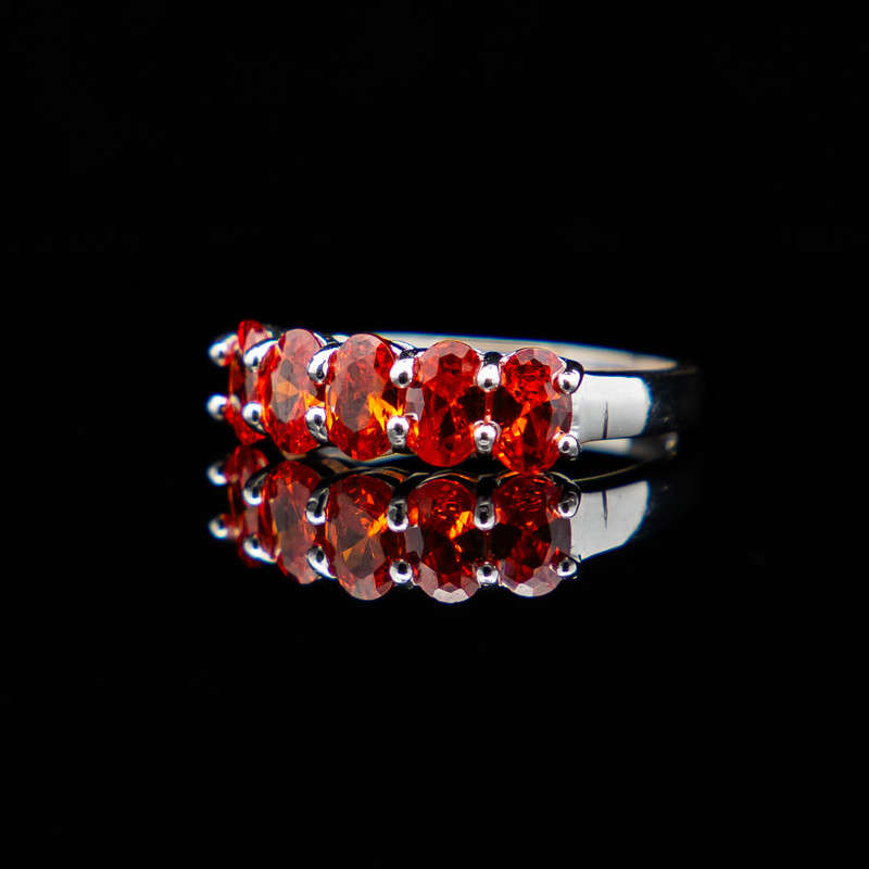 Arak - Red CZ