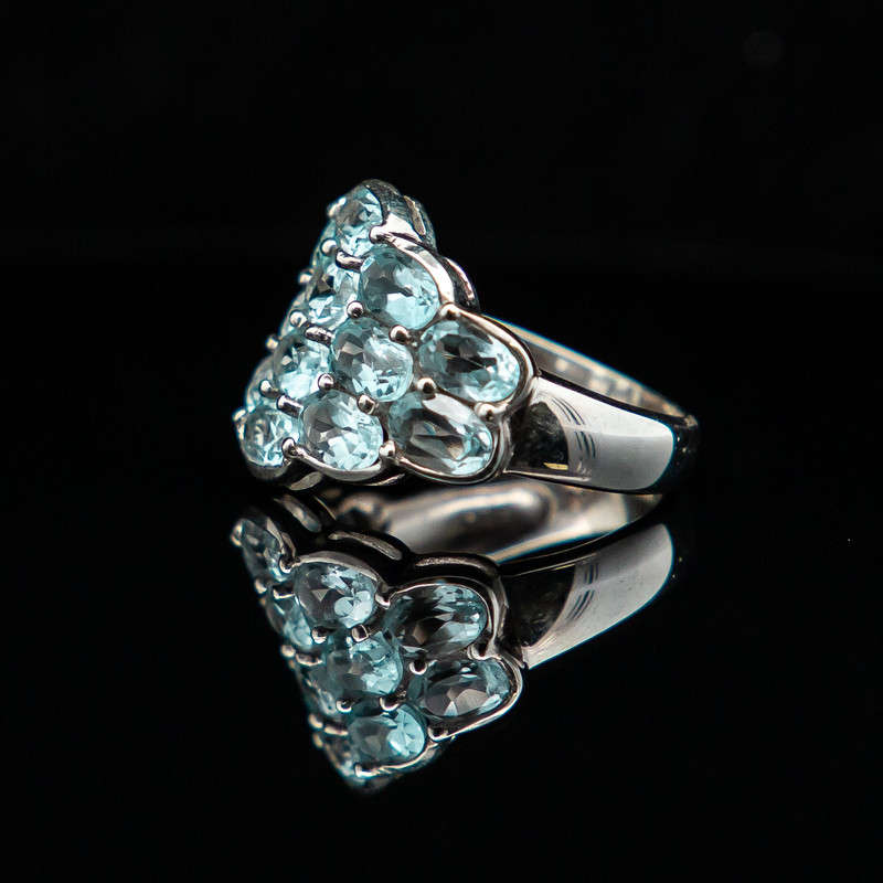 Fiasta - Swiss Blue Topaz