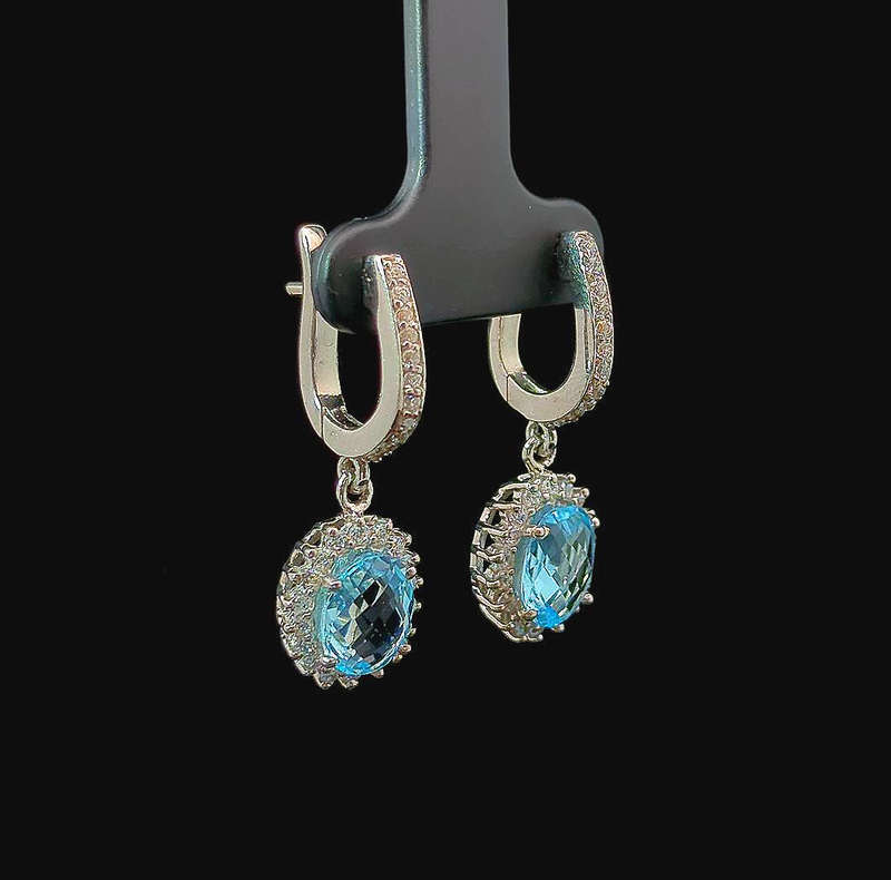 Elsa - Swiss Blue Topaz