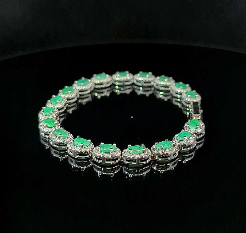Oval Tennis Bracelet - Emerald and White Topaz