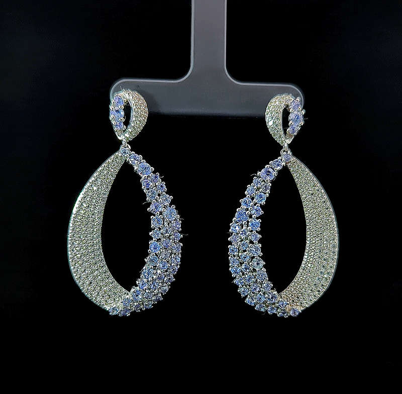 Mintez - Tanzanite and White Topaz