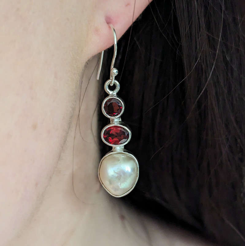 Sunstra - Garnets and Fresh Water Pearls