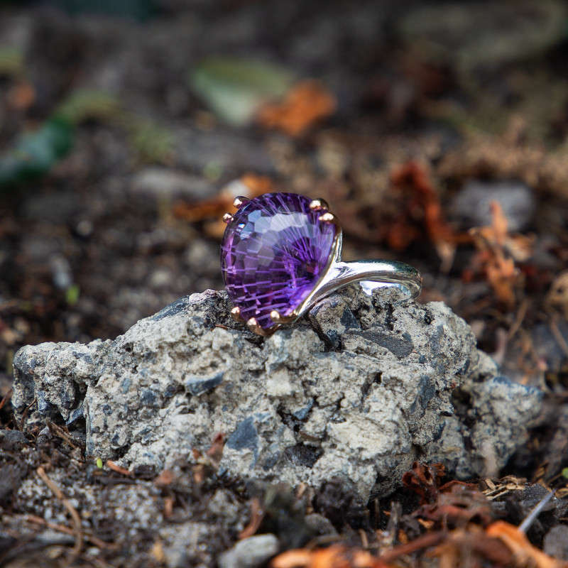Trillia - Amethyst