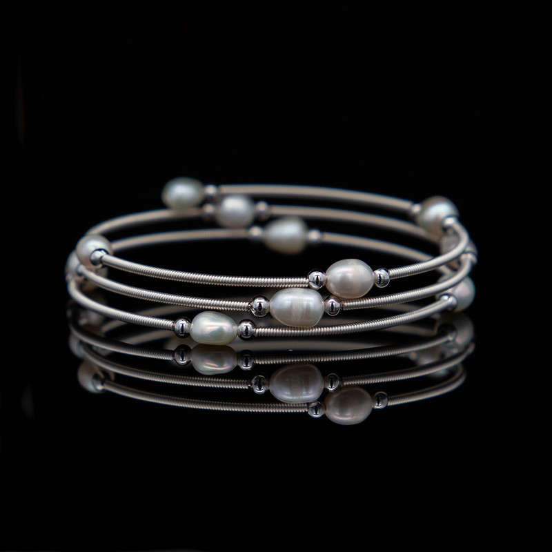 Maura - Pearls