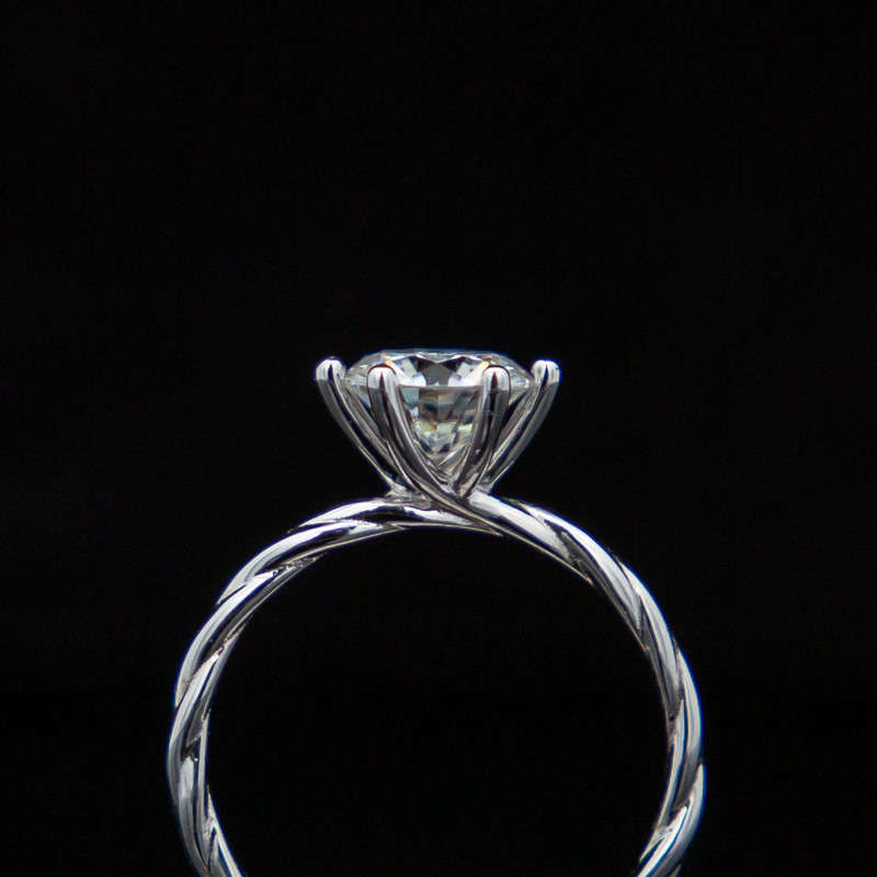 Ronda - Moissanite