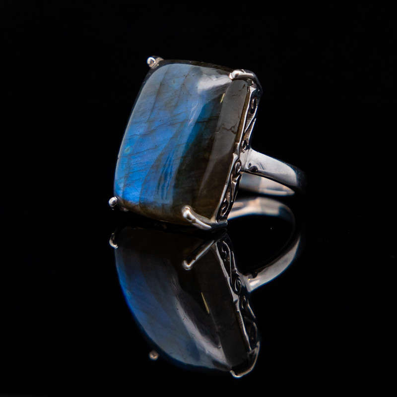 Labara - Labradorite
