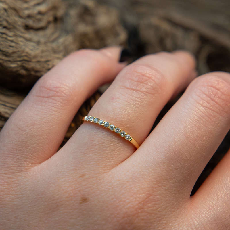 Diamanda Yellow - 9ct Yellow Gold with 1.458ct Natural Diamonds