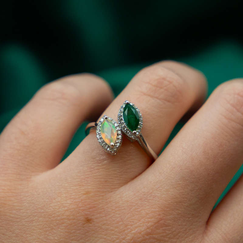 Chandray - Emerald & Opal