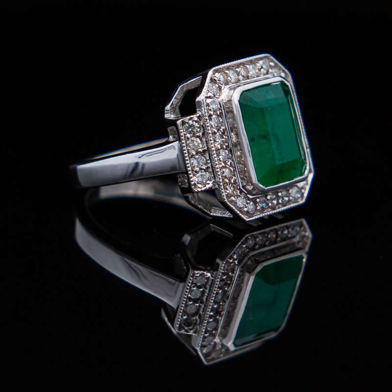Sarita - Emerald & Diamonds