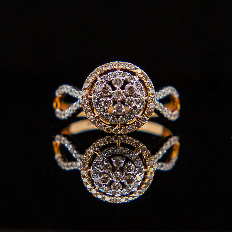 Sadhil - 14k Yellow Gold with 0.61ct diamonds