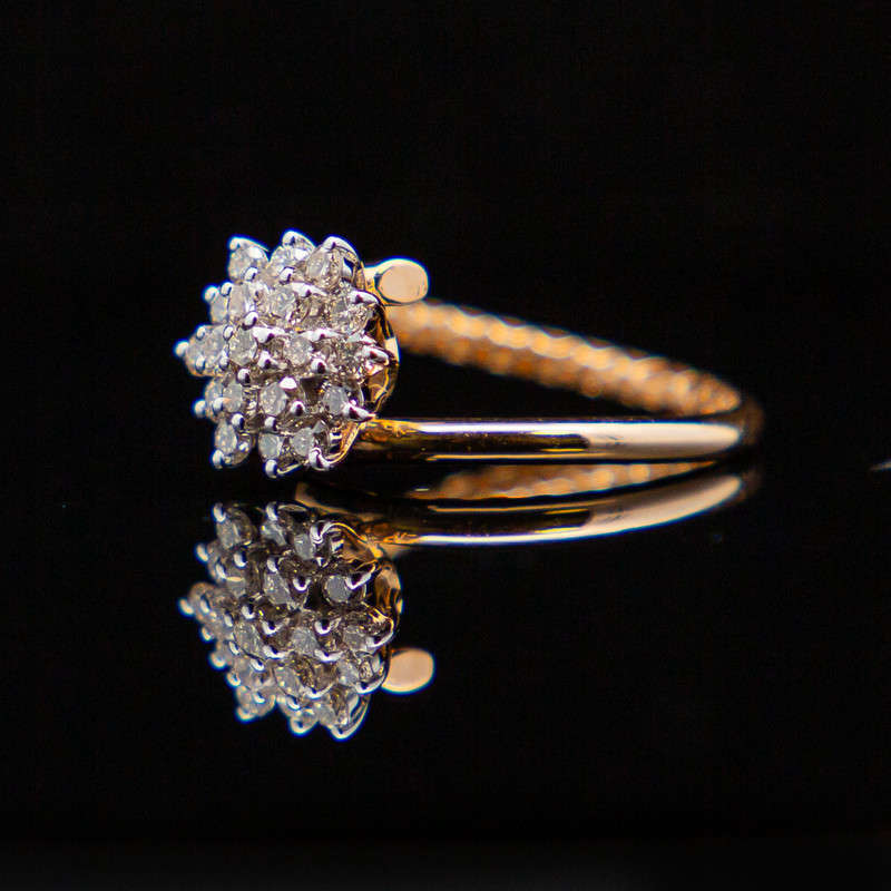 Hem - 14k Yellow Gold with 0.60ct diamonds
