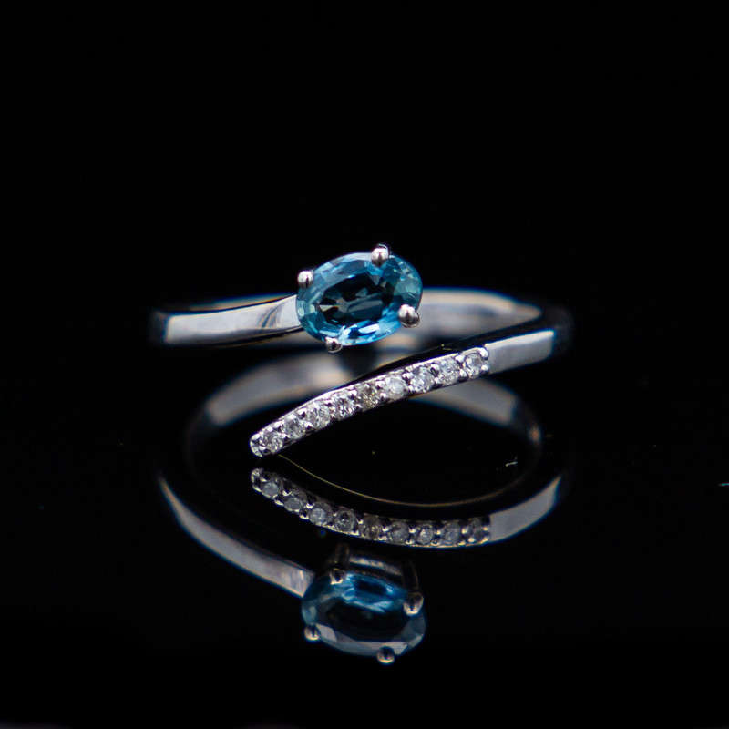 Minali - Blue Sapphires & Diamonds