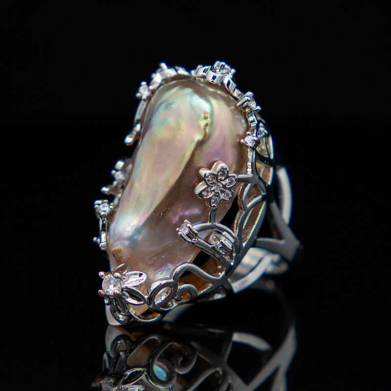 Bao - Baroque Pearl