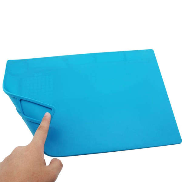 Small Silicon, Anti Static Solder Mat for Electronic, Cellphone Repair