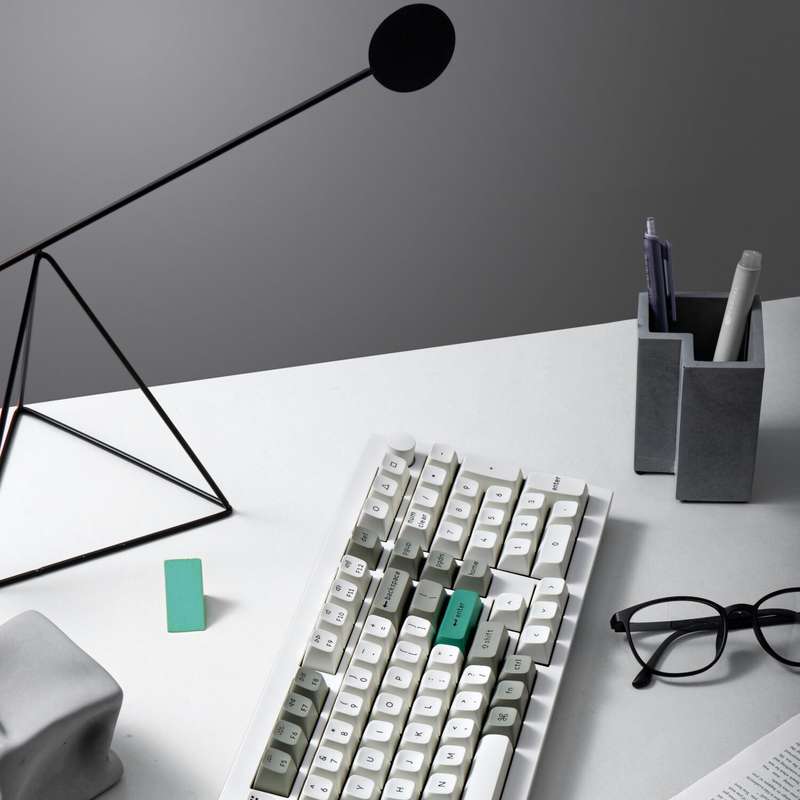Keychron Q5M-M1 QMK/VIA Wireless Custom Keyboard - Shell White