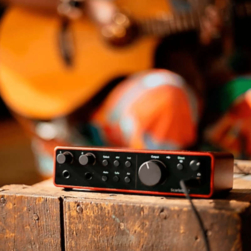 Focusrite Scarlett 2i2 4th Gen USB Audio Interface
