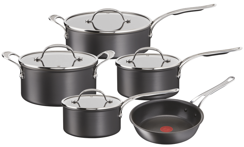 AfriTrail - Cast Iron Flat Potjie Pot - Black