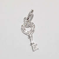 Key Heart Pendant P13