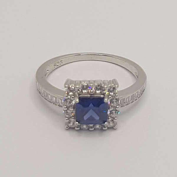 Ring Square White Cubic Zirconia R01