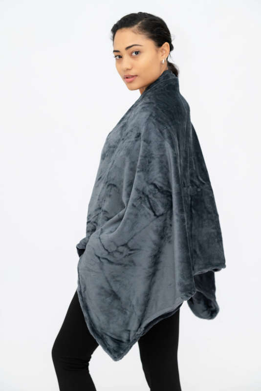 Senza® Plush Fleece Zipp-Up USB-Powered Heated Shawl Blanket