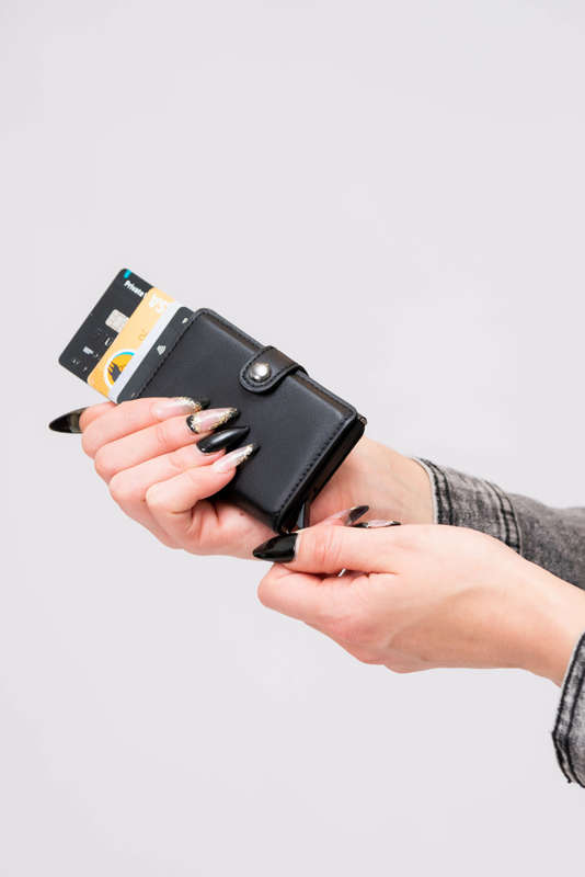 Pop Up RFID Credit Card Holder and Wallet