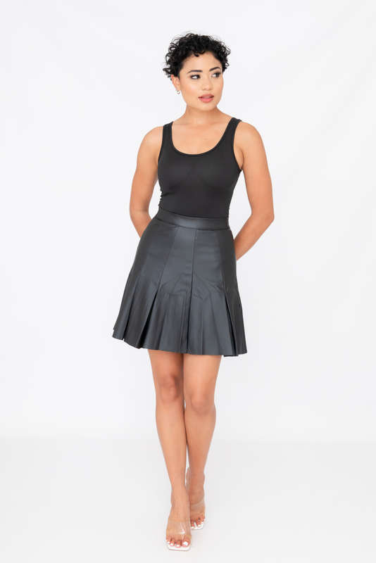 Black Fox Pleated Skirt