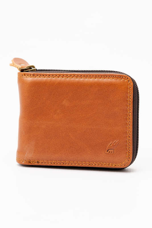 Camel Mountain Genuine Leather Zip Around Tri-Fold Wallet Tan