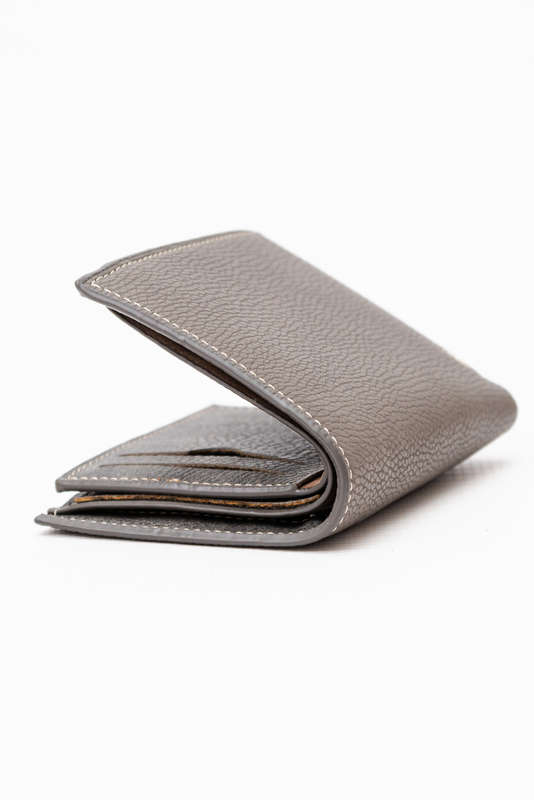 Camel Mountain Leather Bi-Fold Wallet Grey