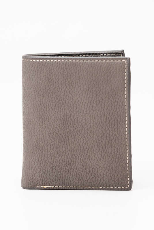 Camel Mountain Leather Bi-Fold Wallet Grey