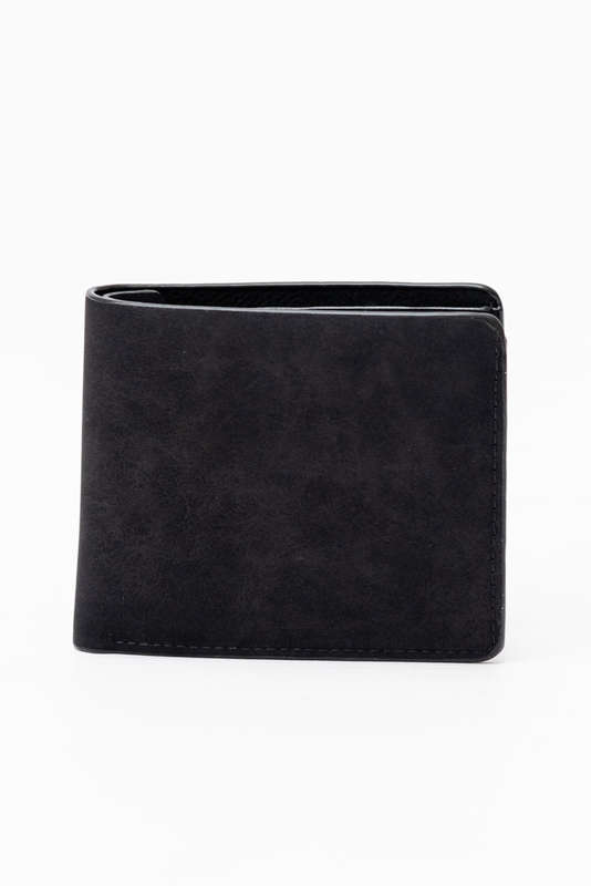 Camel Mountain Leather Bi-Fold Wallet Black