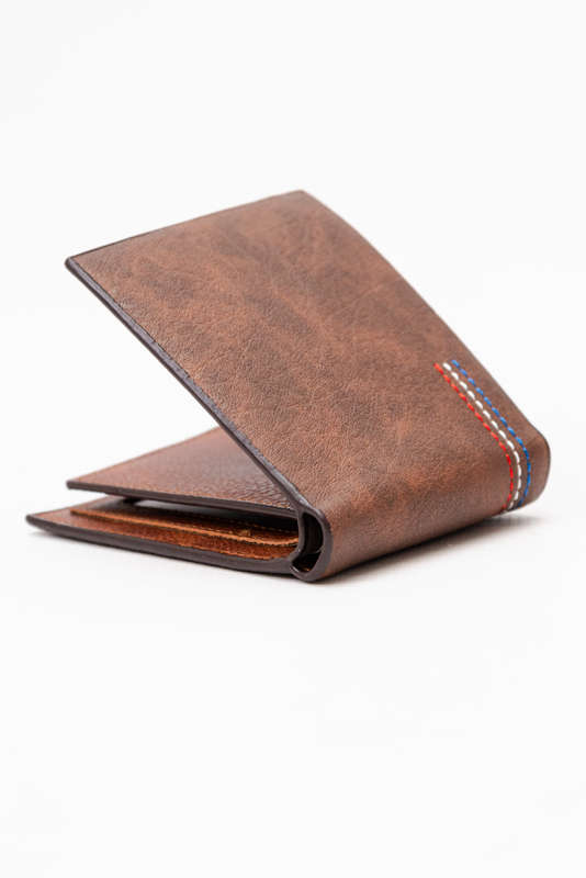 Camel Mountain Leather Bi Fold Stitch Detail Wallet with Coin Pouch Tan