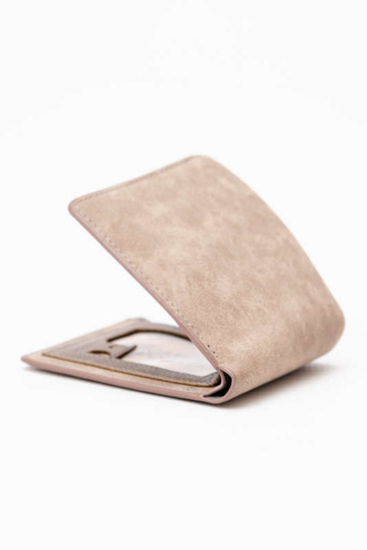 Camel Mountain Leather Bi-Fold Wallet Grey
