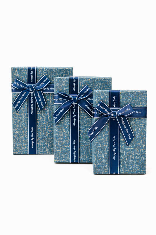 Senza 3 Piece Empty Gift Box With Lid & Ribbon