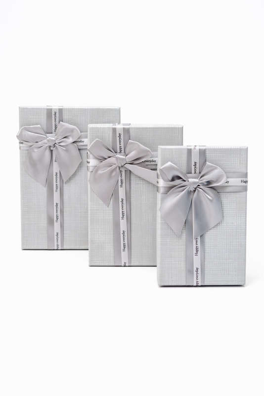 Senza 3 Piece Empty Gift Box With Lid & Ribbon