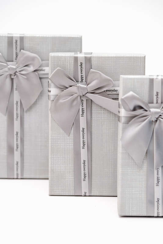 Senza 3 Piece Empty Gift Box With Lid & Ribbon