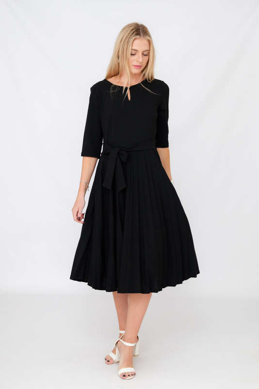 Elina Classic Belted Pleated Midi Black Dress