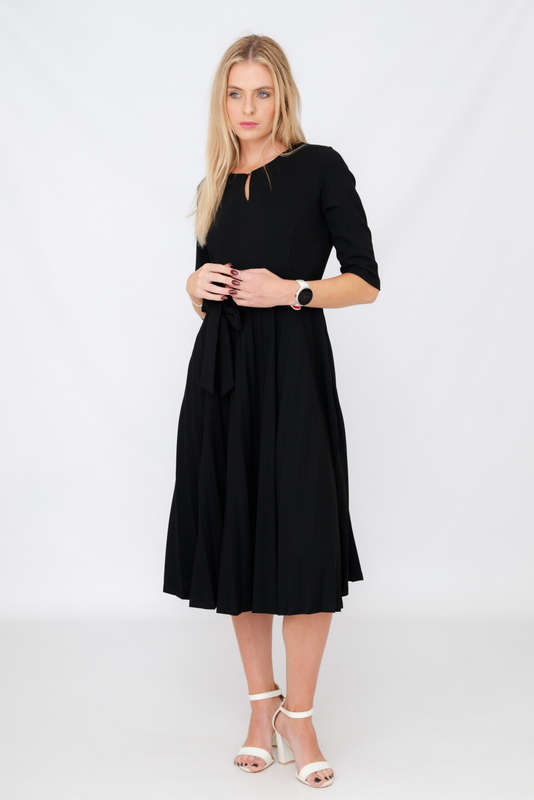 Elina Classic Belted Pleated Midi Black Dress
