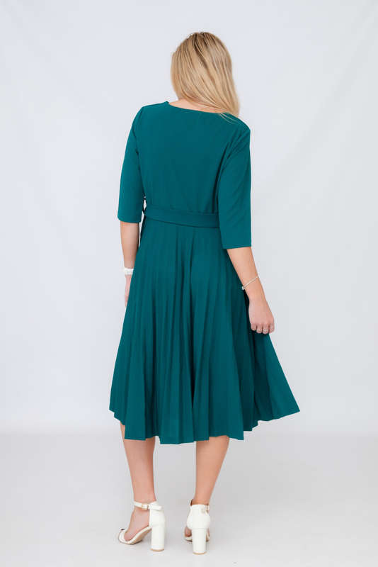 Elina Classic Belted Pleated Midi Dress Emerald