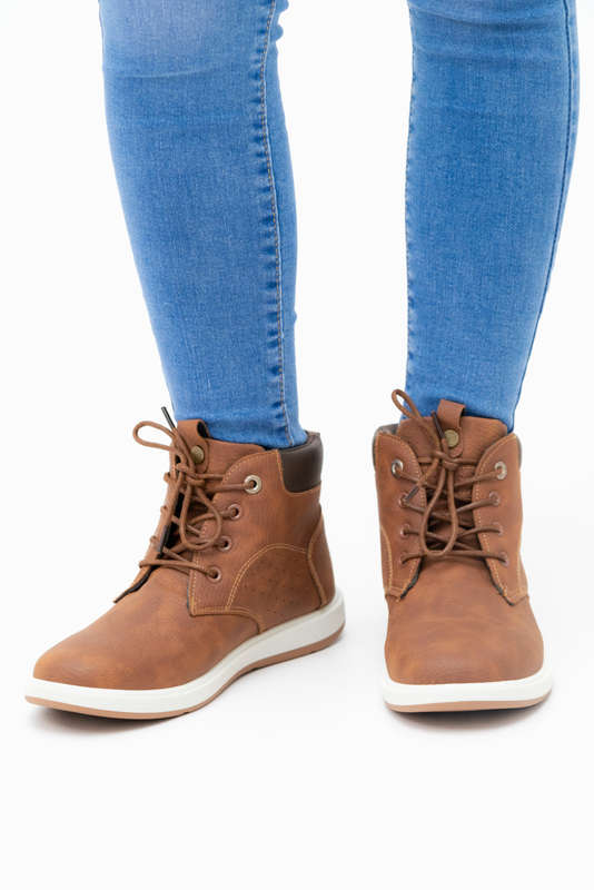 G.H Bass &amp; Co Sneaker Boots Lace Up
